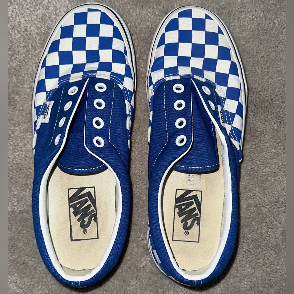 7.5 Women’s Blue Checkered Vans